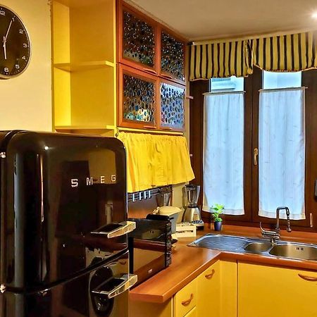 Vfh Stylish Boutique Apartment-City Center Milan Bagian luar foto